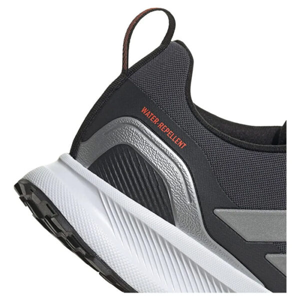 Talón zapatillas Adidas running negras Runfalcon