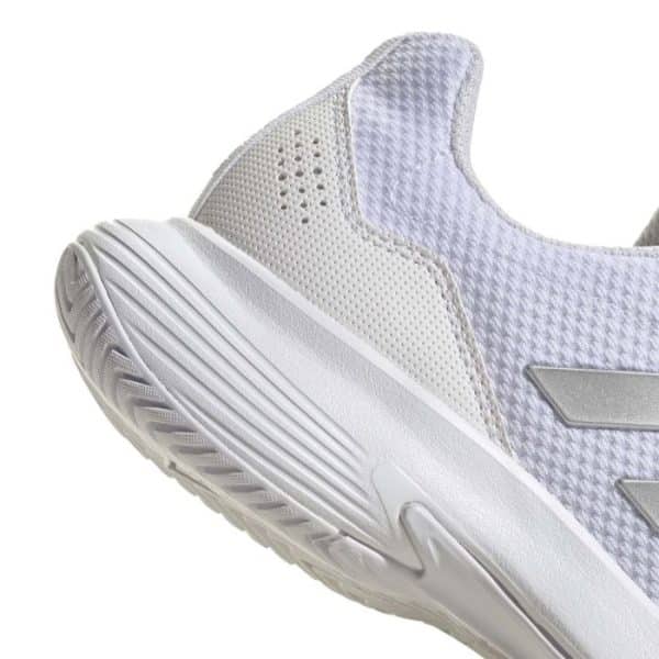 detalle zapatillas adidas gamecourt 2 w blancas