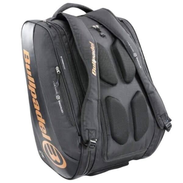 Paletero Bullpadel Vertex Negro 2025