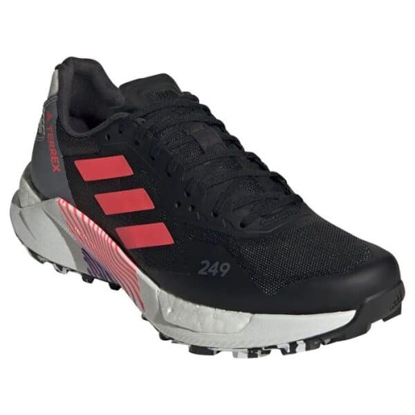 Perfil de las Zapatillas de trail running para mujer de Adidas Terrex