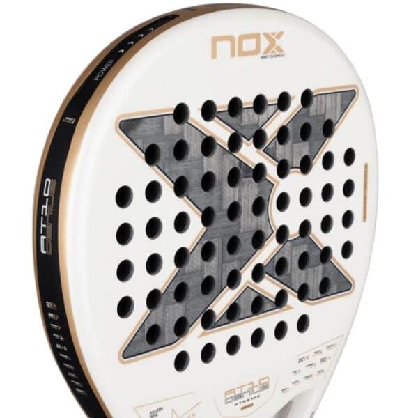 Plano de la Pala NOX AT10 Genius 12K de Agustín Tapia 2026