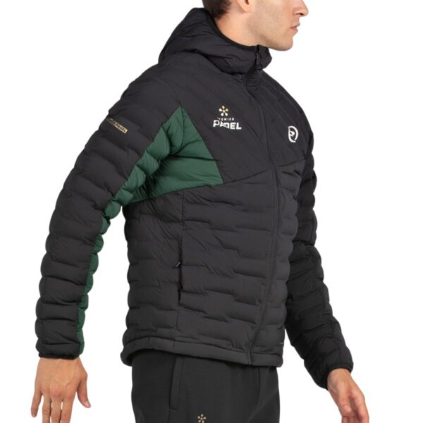 Anorak Bullpadel Popy Negro Premier Padel 2026