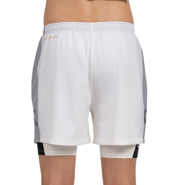 Shorts Bullpadel Pingu Crudo Premier Padel 2026