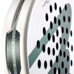 Detalle de la Pala Bullpadel Hack 04 Premier Padel 2026