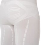 Detalle de los Shorts Floky Activator Blancos
