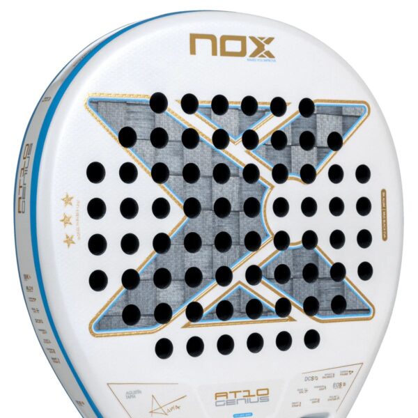 Detalle de la Pala NOX AT10 Genius 18K Alum Argentina